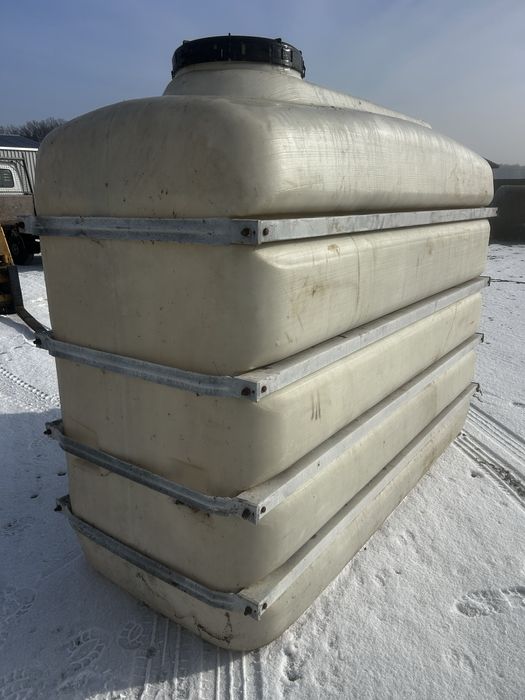 Zbiornik 4000l Biały Duży Właz Woda Przewierty Pluczka Trans ROBSON