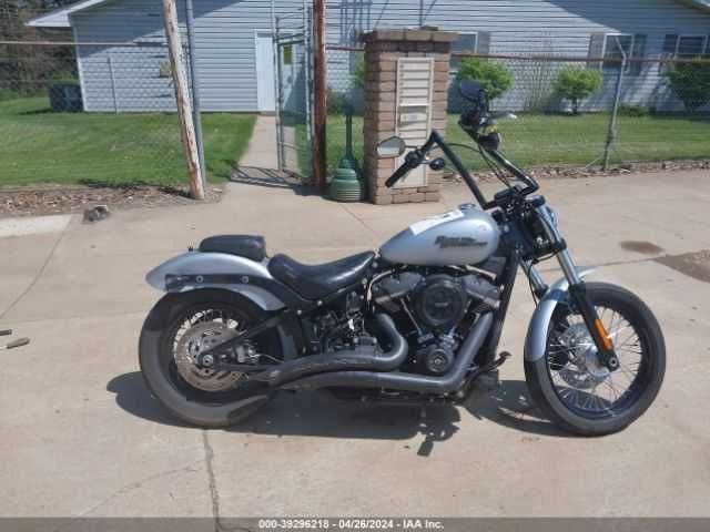 Harley-Davidson FXBB Street Bob 2020