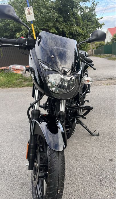 Bajaj pulsar 180