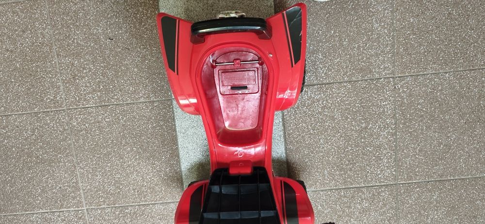 Jeździk Quad + hulajnoga gratis