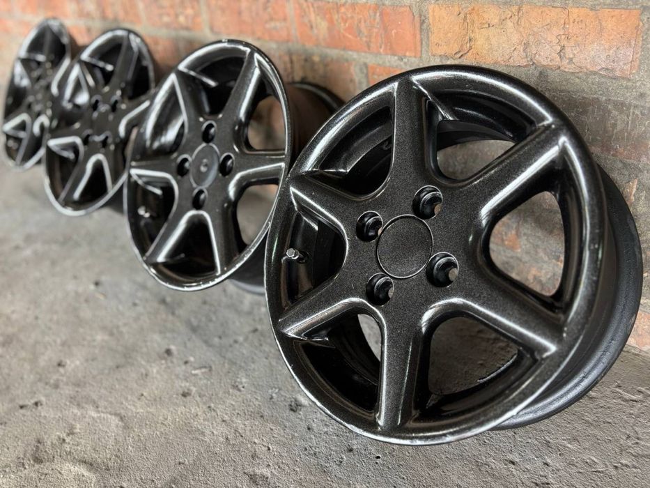 Литые диски R13• 4×98 / 4×100 • Отличное состояние