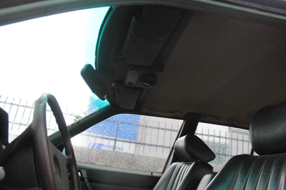 Mercedes-Benz 200d 4v w124 (1 dono)