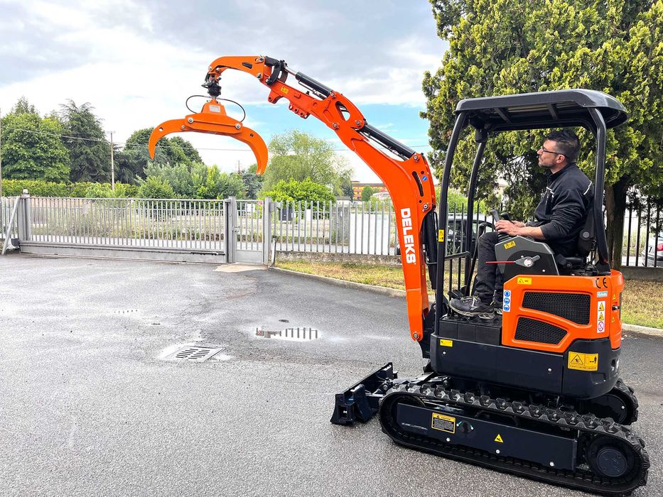 Garra Florestal em HARDOX + Rotor 360° DK10H (1.5 a 3.0t) IVA INCLUIDA
