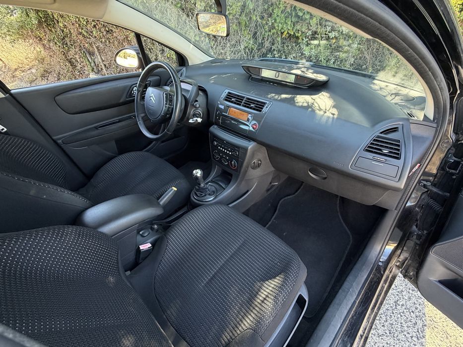Citroën C4 — fotografia 7