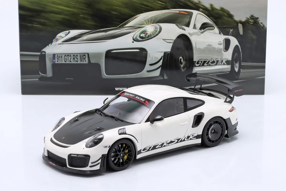 Minichamps 1:18 Porsche 911 (991,2) GT2 RS