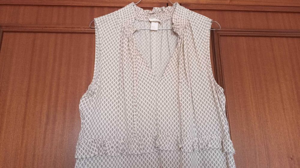 Vestido bege da H&M