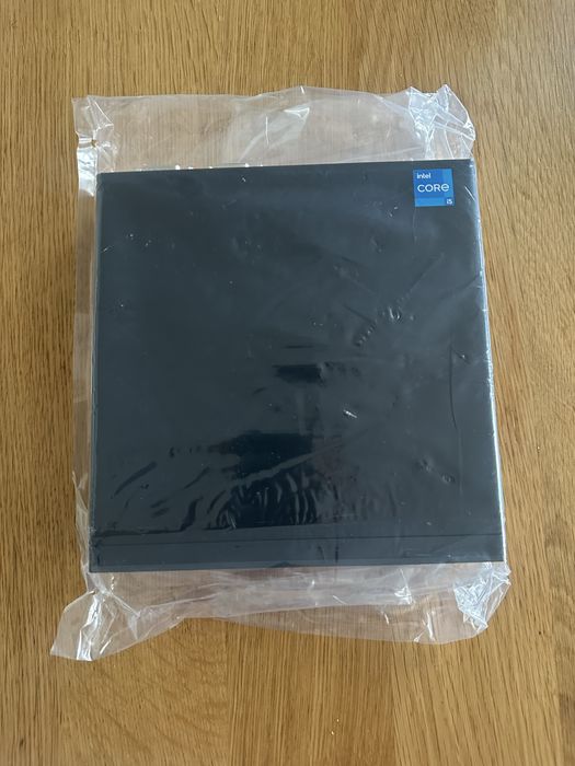 NOWY! Lenovo ThinkCentre PC/Komputer m70q Gen5 /GWARANCJA 2028, OKAZJA