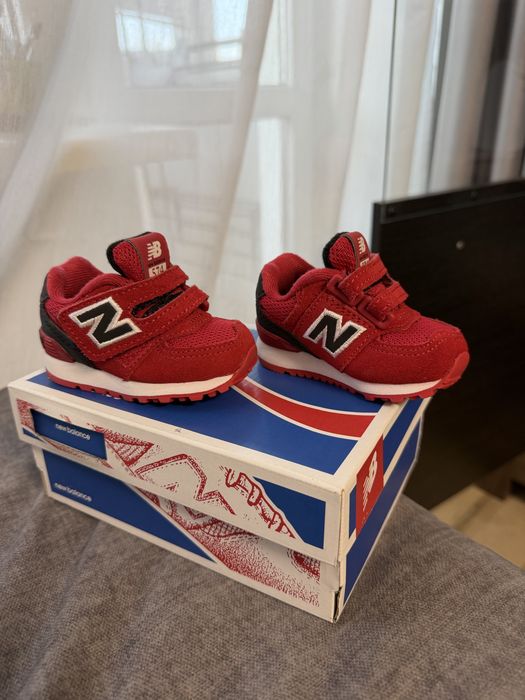 Дитячі кросівки New balance
