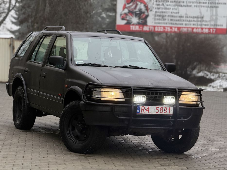 Opel Frontera 4X4 2.3 турбо дизель.