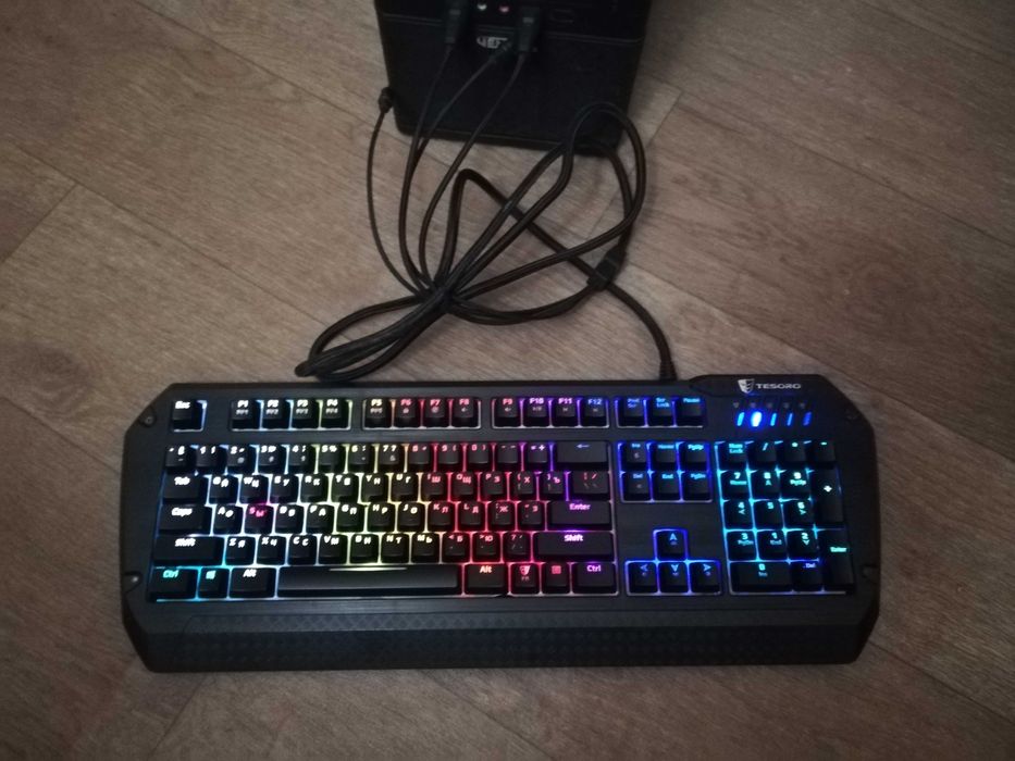 Продам комплект б/у  ssd + GTX750ti з клавіатурою монітором