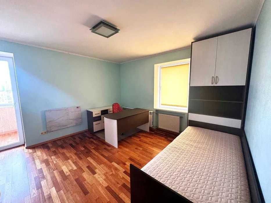 пр Берестейський 103, простора 4к, м Житомирська,Святошино