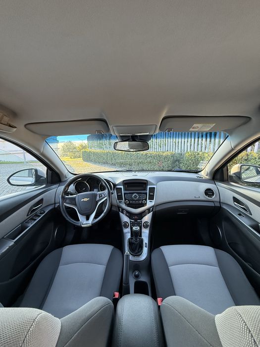 Chevrolet Cruze Ls 1.6