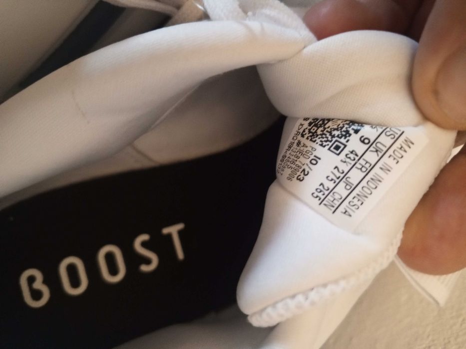 Buty meskie Adidas Boost roz 43 1/3