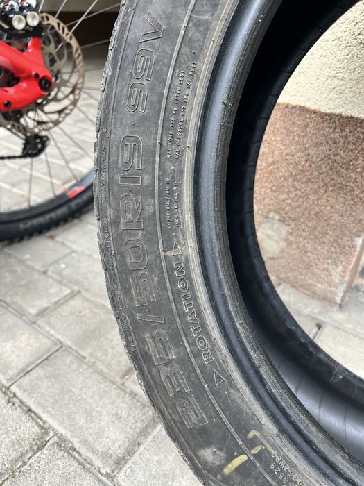 Зимова шина nokian 235/50/19