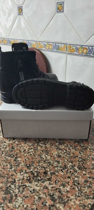 Vendo botas e galochas TAM 37