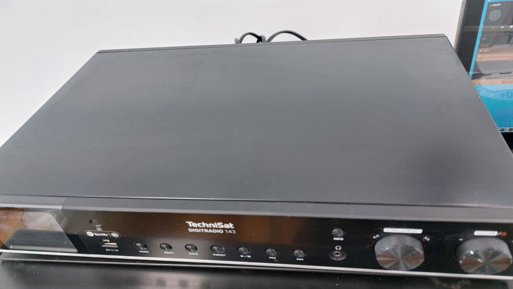 Technisat digitradio 143