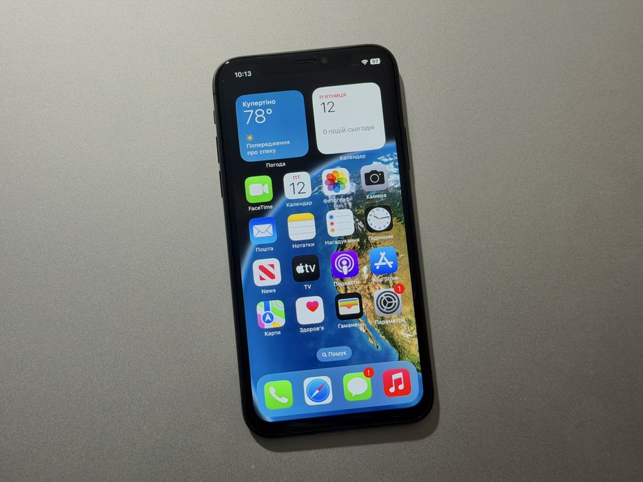 iPhone X 256gb Гарний стан 90% АКБ