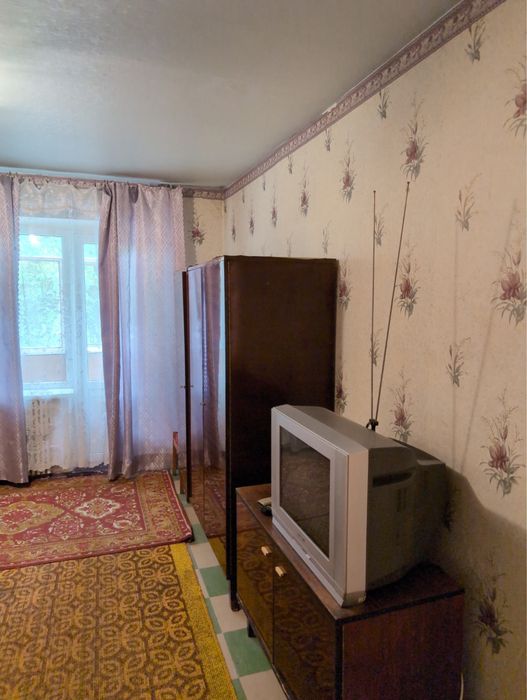 продаж 1 кімнатної квартири від власника