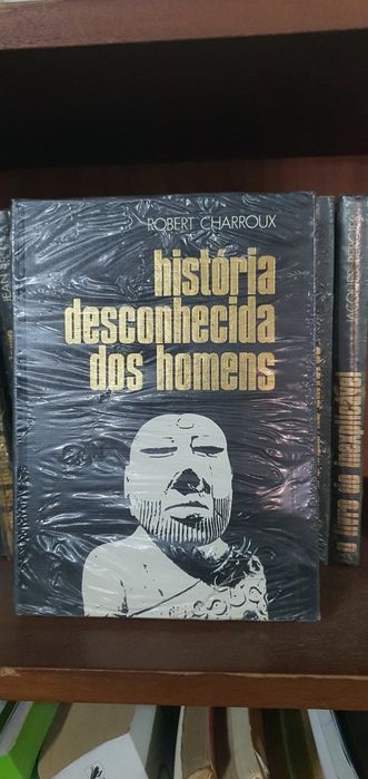 Círculo de Leitores- Capa dura - anos 70-80 Ainda selados!!!
