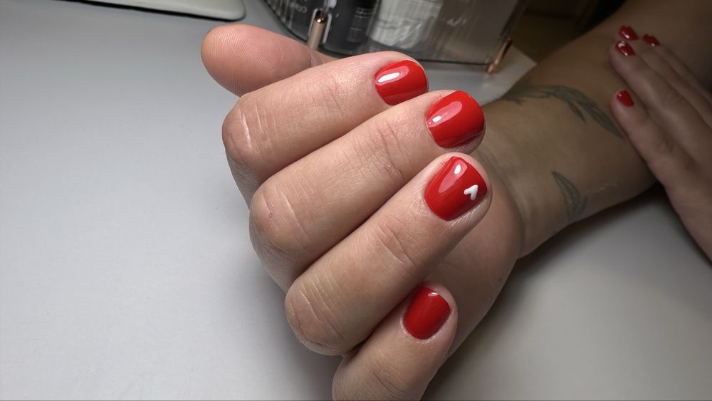 Манікюр Слободка