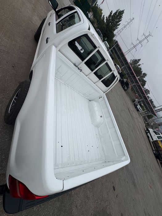 Toyota hilux 4x4 iva dedutivel