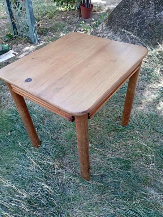 Mesa de apoio jardim