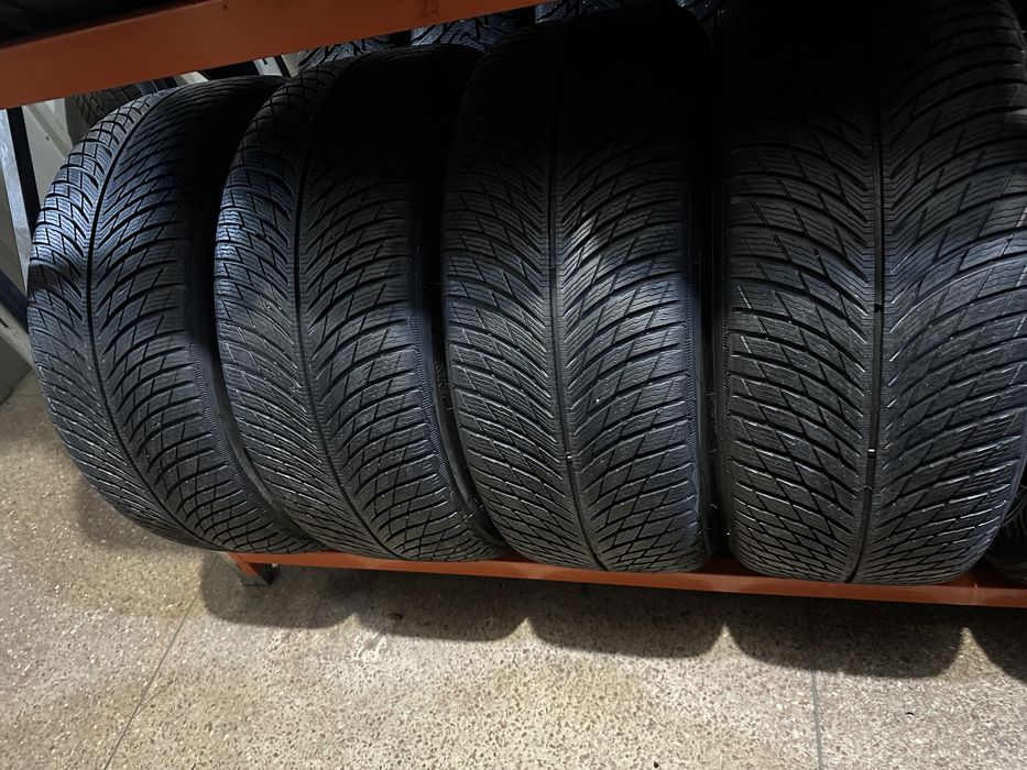 265/50 r19 Michelin run flat