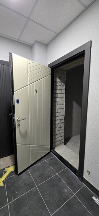 Продаж двокімнатной  видовой квартири в ЖК Парковий на  Дніпрі