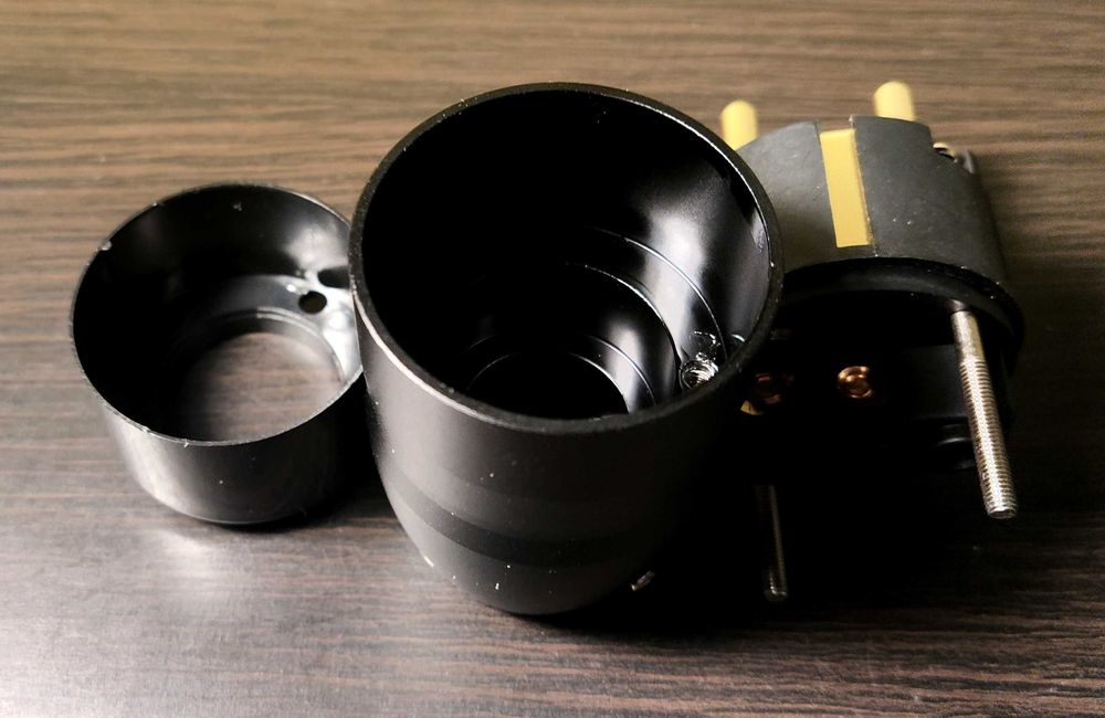 wtyki sieciowe komplet Schuko+IEC Valab Alloy Gold