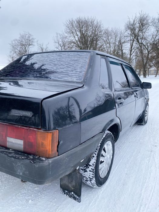 Продам ваз 21099 в хорошем состояние