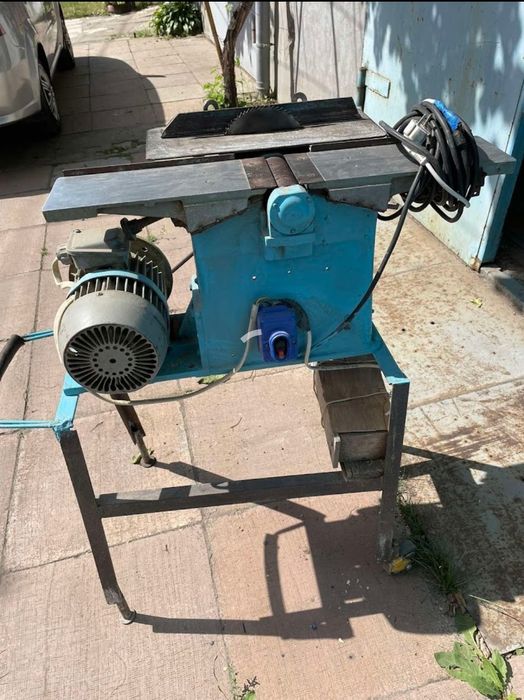 Станок для обробки дерева