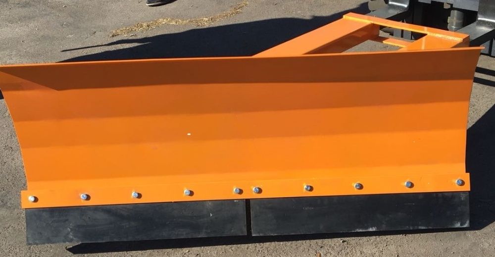 Очисний (Відвал) для вилочних і телескопічних навантажувачів