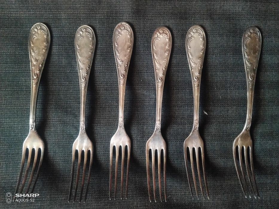 Продам вилки мельхиор.