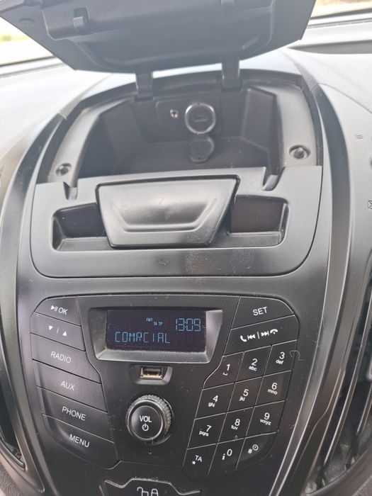 Ford transit courier 1.5 tdci   Possibilidade de financiamento