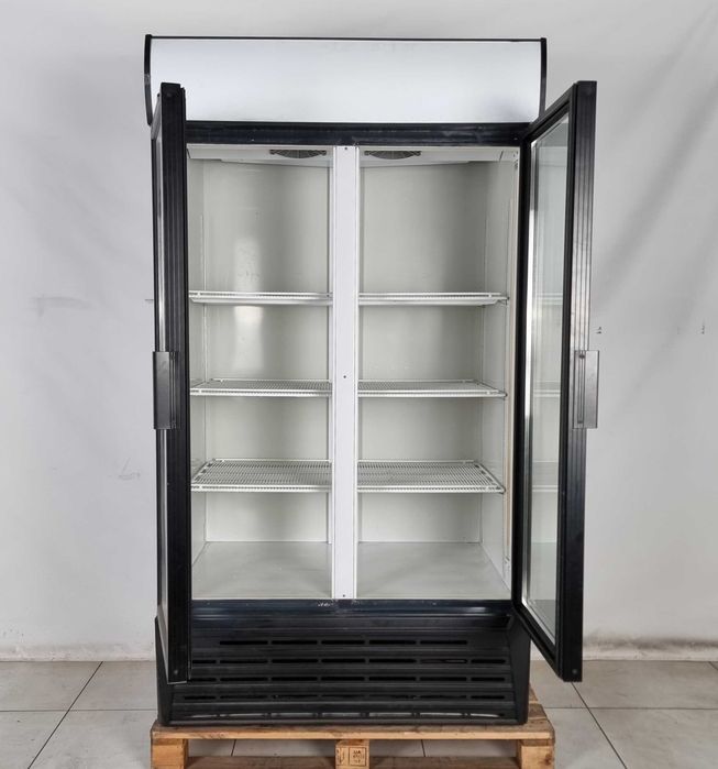 Холодильна шафа-вітрина "Klimassan S1200 SC" 1200 л., Б/у 11113