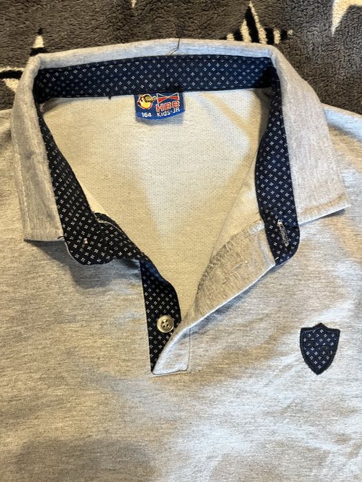 продаю дитячу б/у кофту в гарному стані