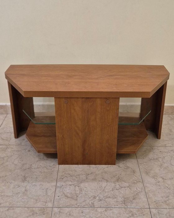 Mesa  de TV canto  *DESOCUPAR*