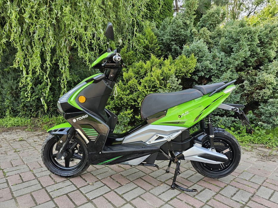 Skuter TORQ  e-max  Led Elektryk