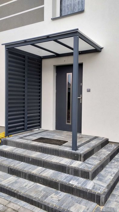 Daszek nad drzwi ,nad pompa ciepła  LAMELE  ,