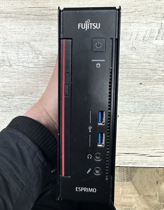 Міні ПК /MiniPC/Fujitsu q556/2/ CPU i3 7100Т/RAM 8Gb/SSD nvme 128Gb