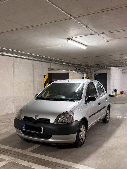 Toyota Yaris 2003r 1.0 benzyna stan dobry