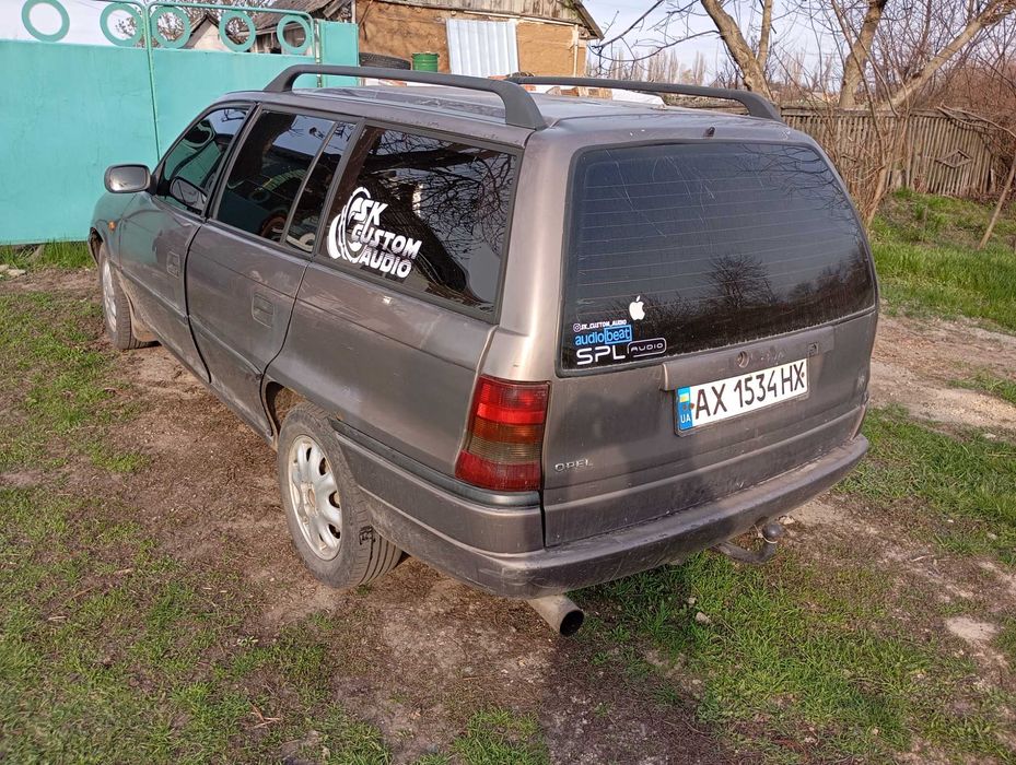 Opel astra 1.6 универсал