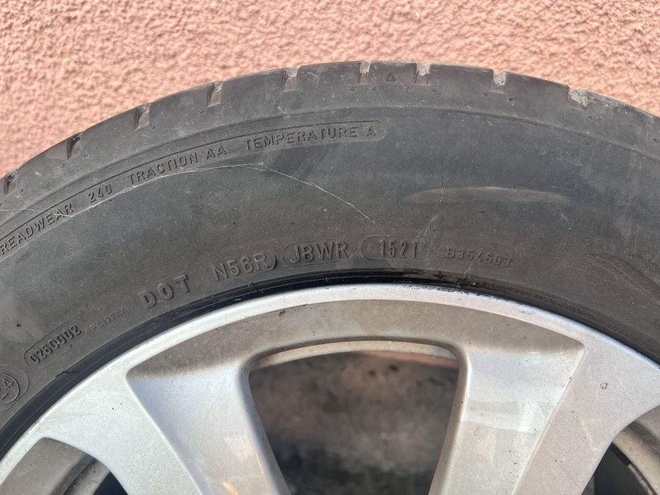 Koła felgi i opony audi a4 r16 letnie
