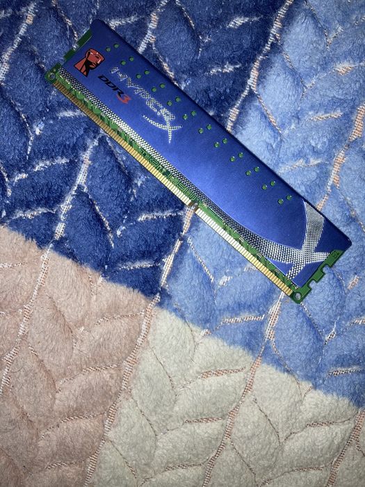 Оперативна пам'ять Kingston HyperX Genesis DDR3 4GB 1600MHz.