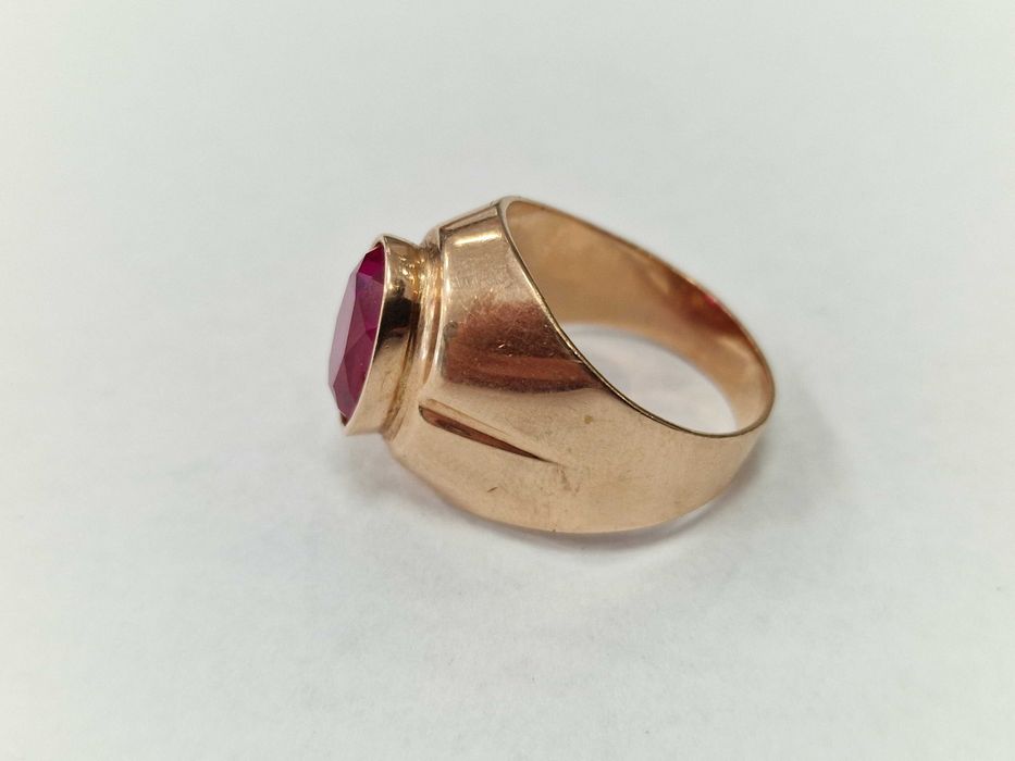 Złoty sygnet męski/ 583/ 6.44 gram/ R18/ ZSRR od 1958 roku/ Korund