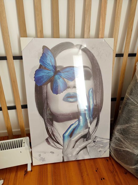 Quadros novos grandes e selados na caixa