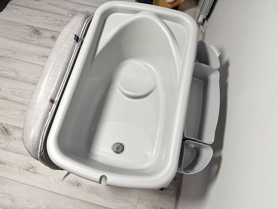 Столик для сповивання з ванночкою - Chicco - Cuddle & Bubble