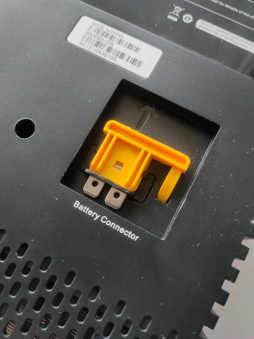 Безперебійник (UPS) - APC BV650I-GR 650VA, 375W