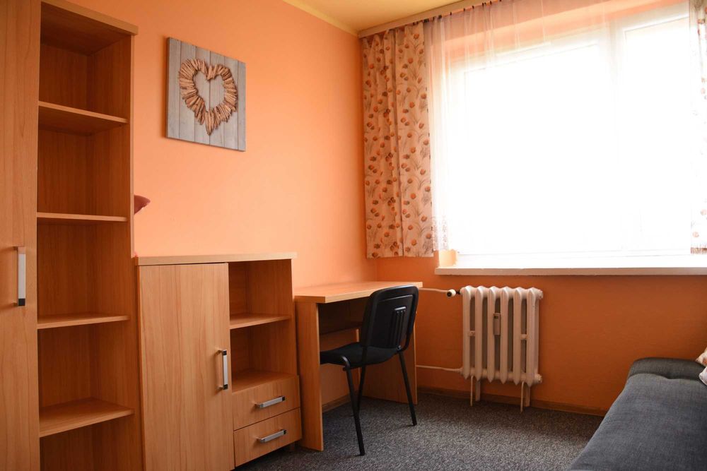 ul. Rybnicka, pokój 10 m2, osobno WC, 750+media