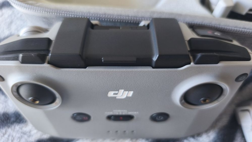 Dron dji mini 3 - super stan
